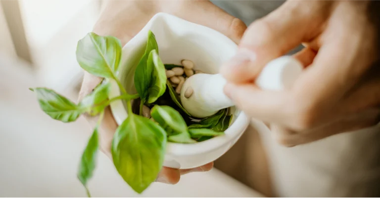 Migraine Home Treatment 2025: Natural Pain Relief Techniques That Work