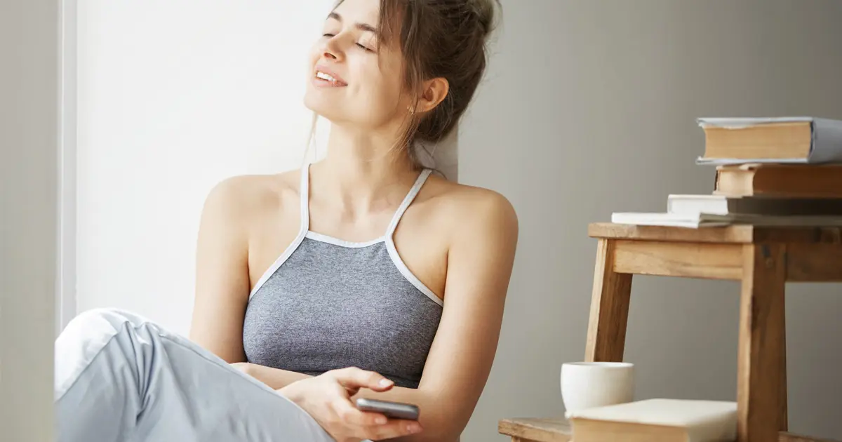 Women’s Hormone Balance 2025: Natural Ways to Regain Energy & Glow