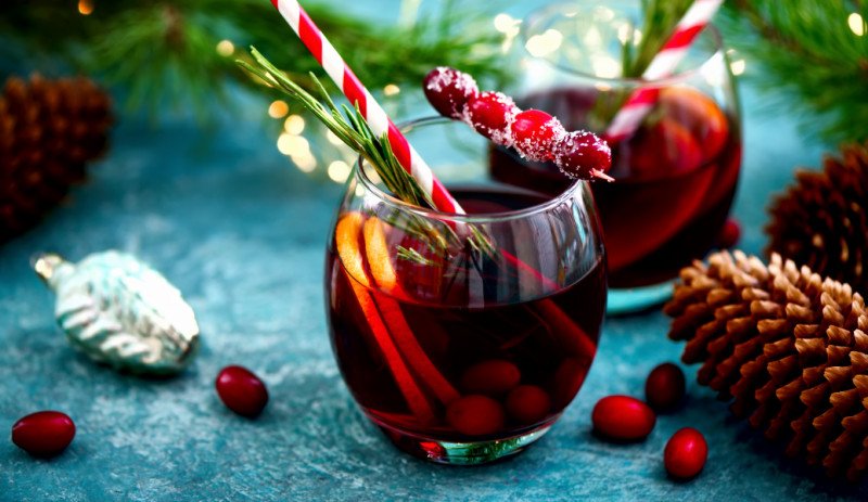 Healthy Winter Drinks to Keep You Warm and Fit (2025 Guide)